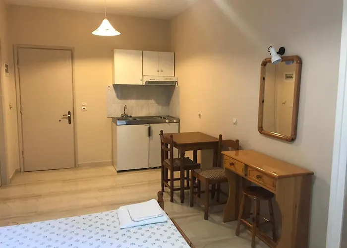 Marinos Hotel Poros (Kefalonia)